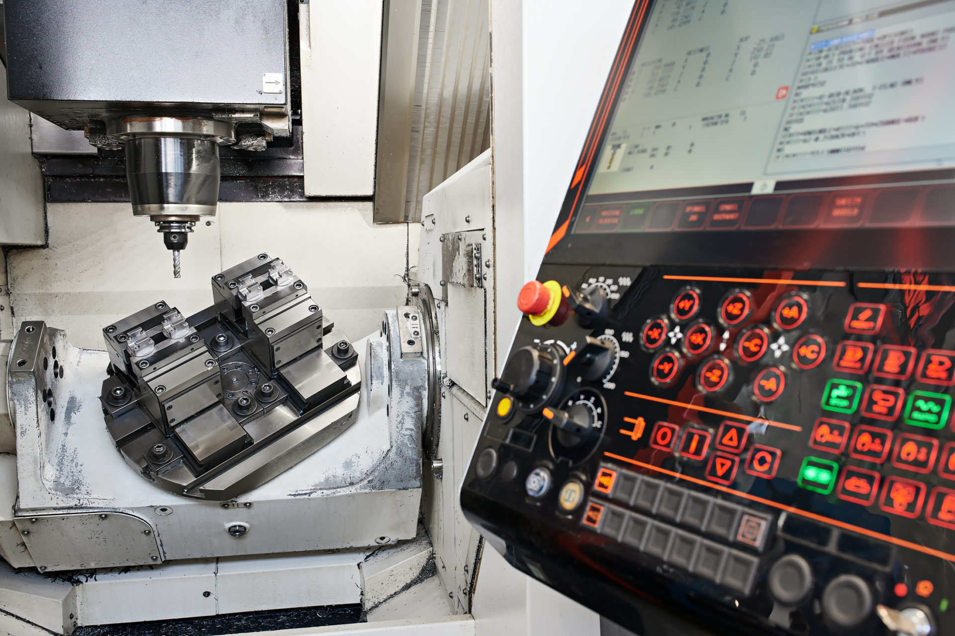 CNC Fr sabteilung Gutmann CNC Technik  Gmbh 